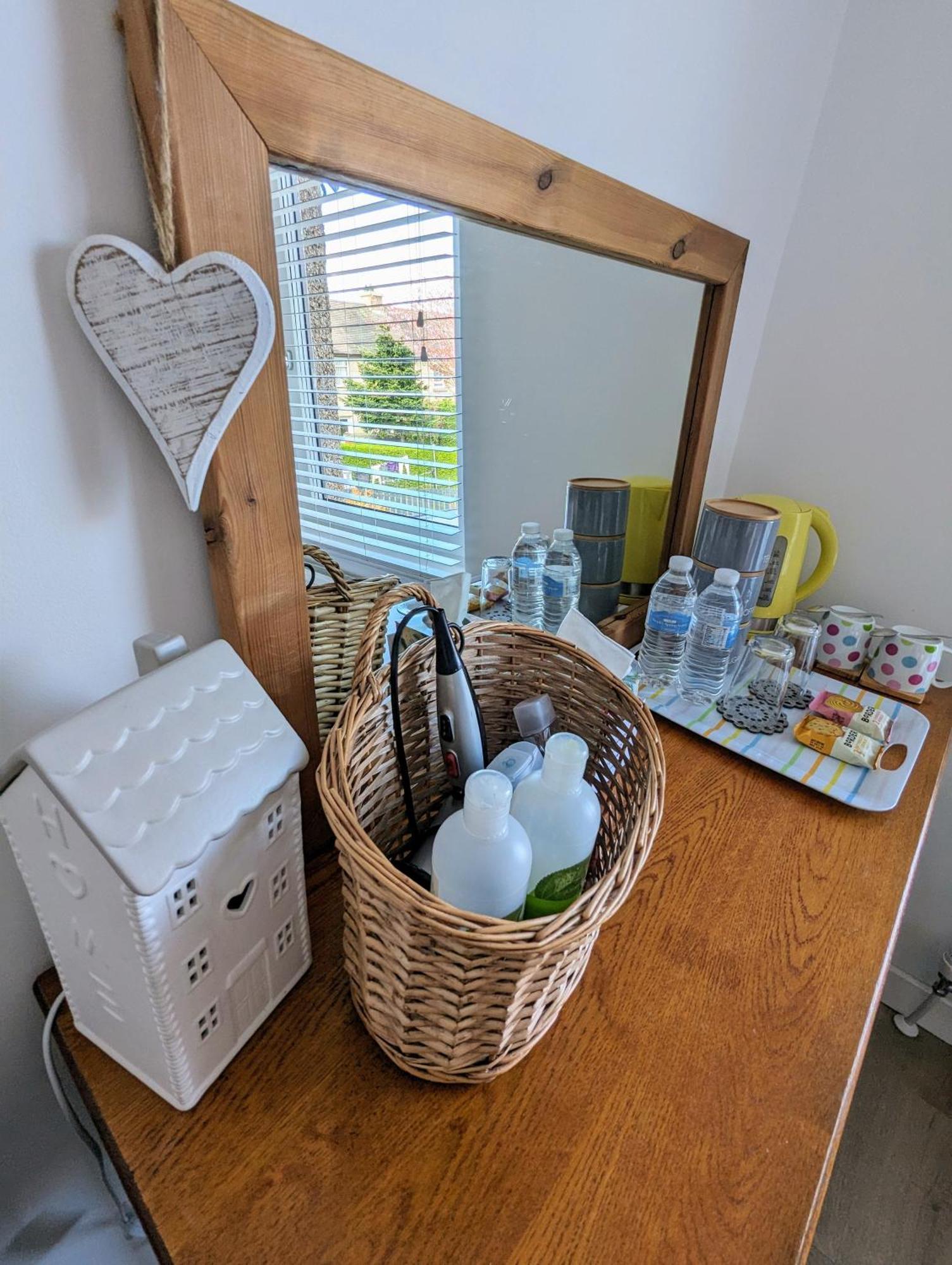 Cosy Guest Room In A Family Home With Free Parking Edinburgh Ngoại thất bức ảnh